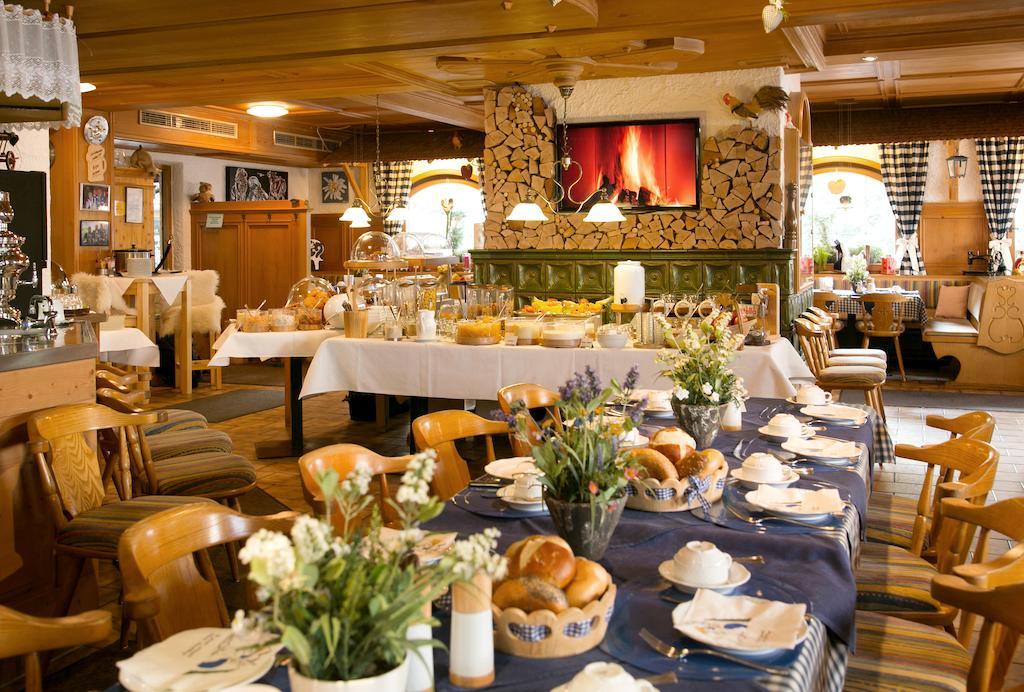 Sascha's Kachelofen Gasthof 3*